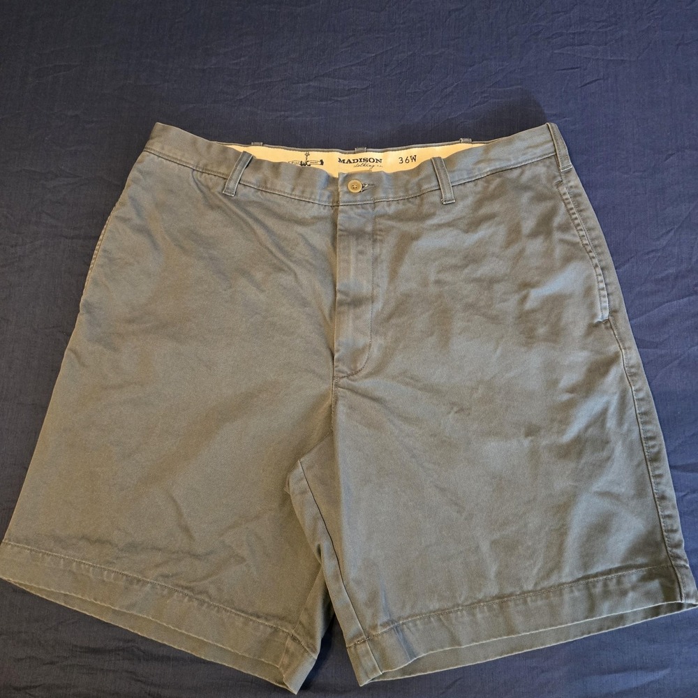 Madison Clothing Co. Shorts Mens 36‎ Gray Blue Chino Cotton Flat Front Summer